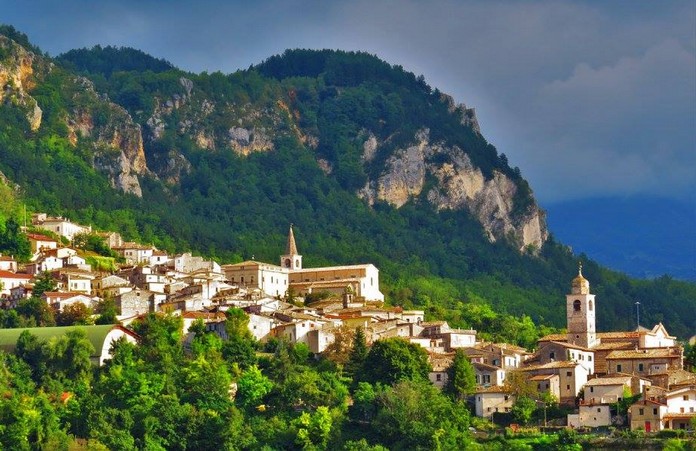 10 Beautiful Small Towns In Central Italy | | Page 6