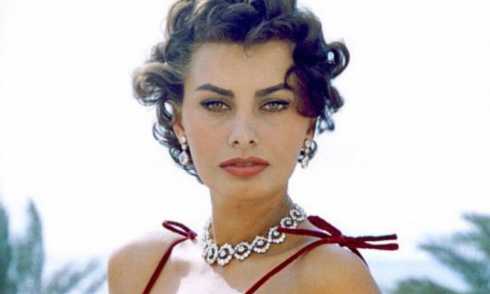 1. Sophia Loren with Blonde Hair - wide 9