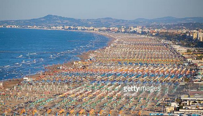 top-10-beach-resorts-in-italy-page-8