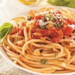 Pasta-Con-Pomodoro-E-Basilico