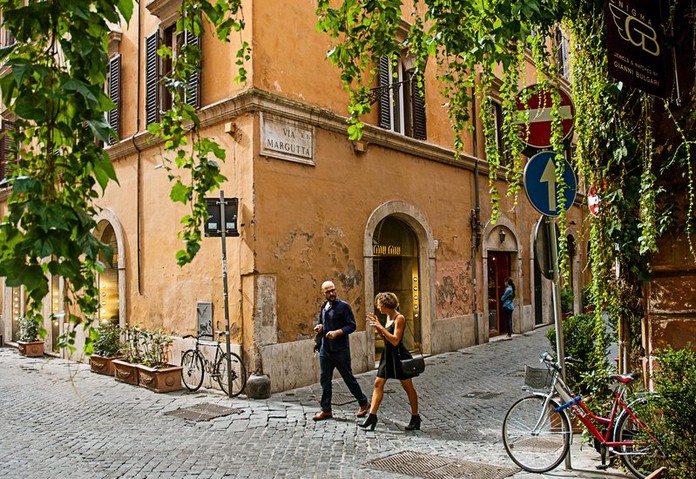 via-margutta-the-most-beautiful-street-in-rome