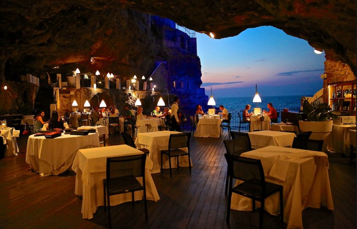 This is the Most Romantic Restaurant in Italy