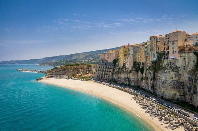 the-9-best-beaches-in-italy