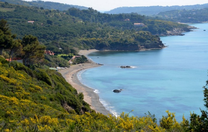 Aquarilli-Beach-Elba-Island