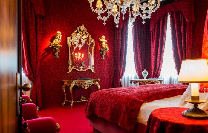 Top 10 Most Romantic Hotels In Venice Page 6