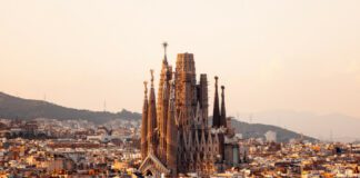 Barcelona skyline and Sagrada Familia in 2025 with updated tourist safety guide
