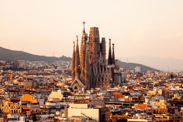 Barcelona skyline and Sagrada Familia in 2025 with updated tourist safety guide