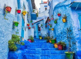 Chefchaouen blue city tourist safety and travel advice for 2025