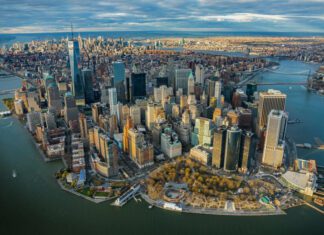 New York City skyline safety guide with Manhattan at sunset