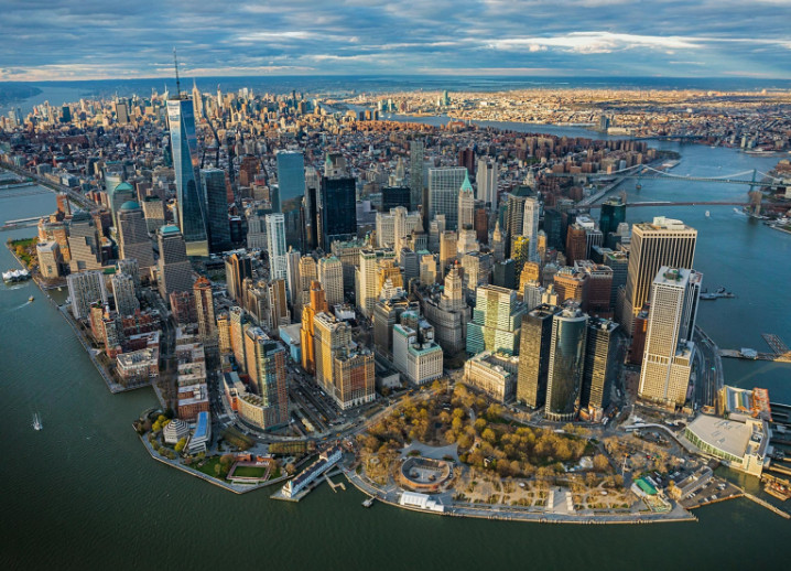 New York City skyline safety guide with Manhattan at sunset
