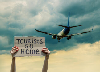 6 Beautiful Places that Don’t want Tourists