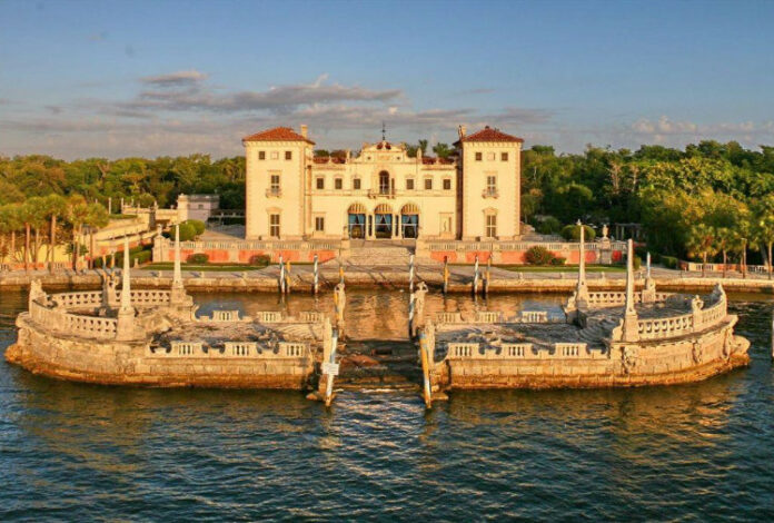 Vizcaya Museum and Gardens — USA